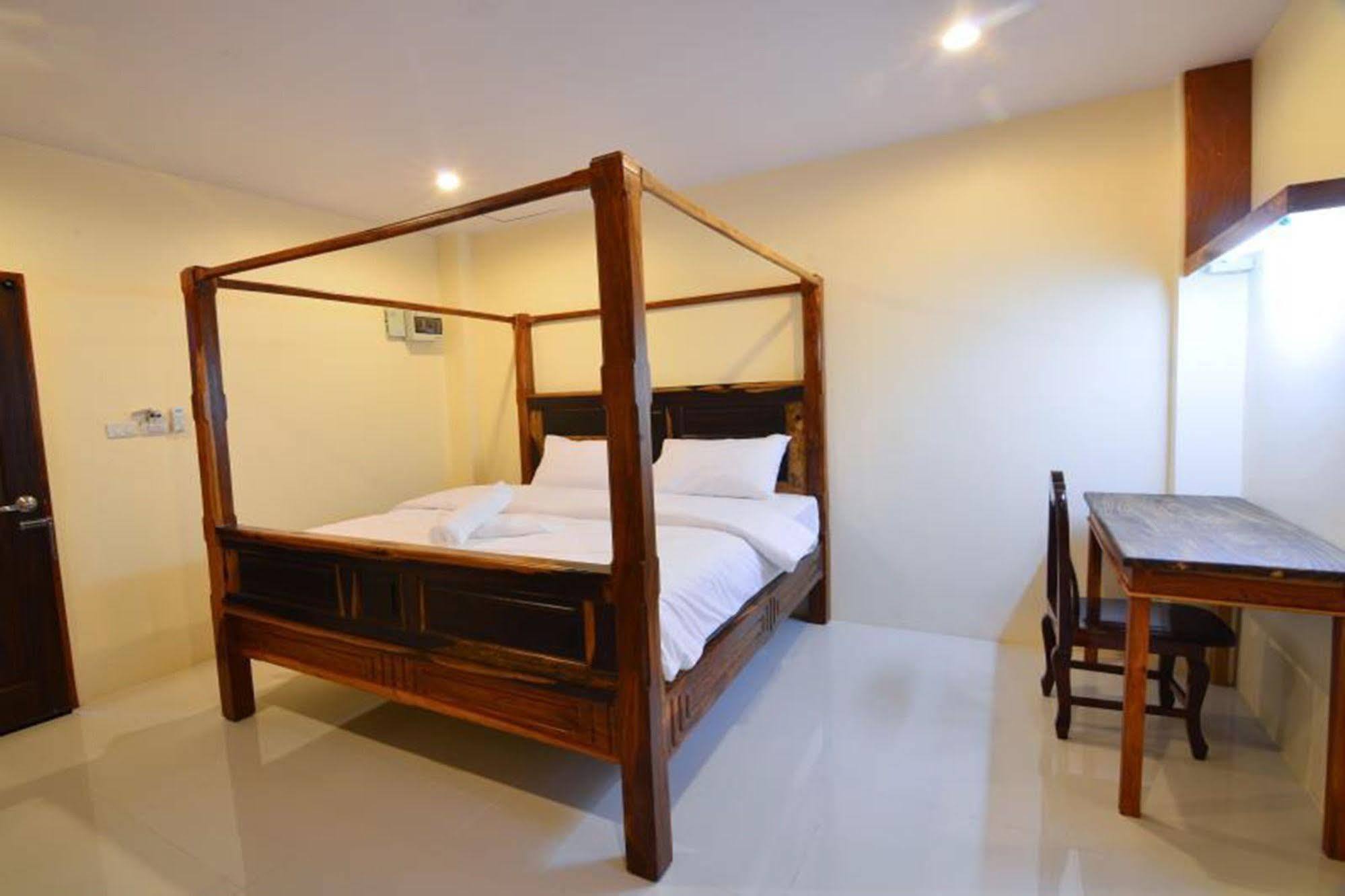 The Boon House, Khon Kaen Hotel Exterior foto