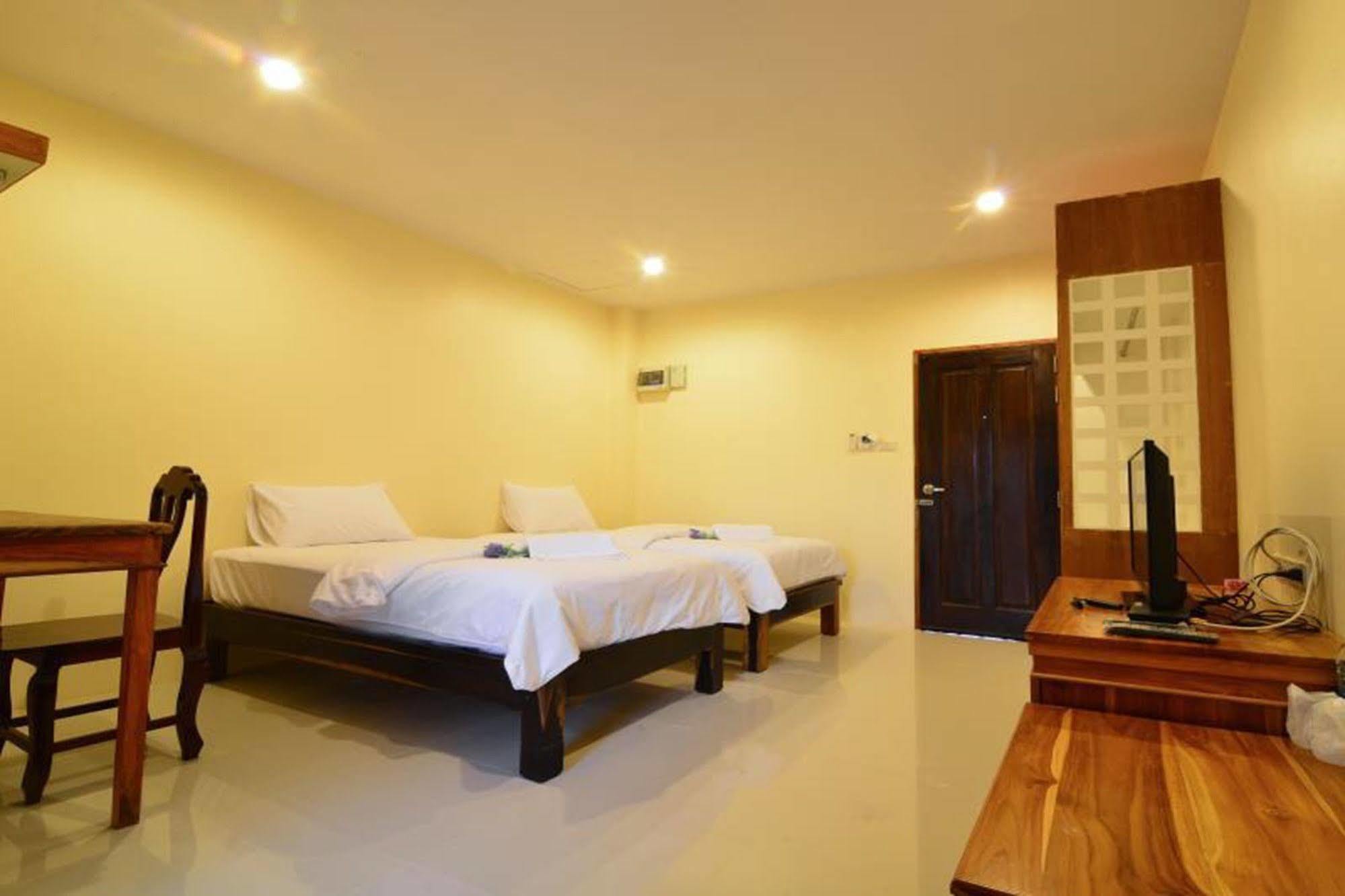 The Boon House, Khon Kaen Hotel Exterior foto