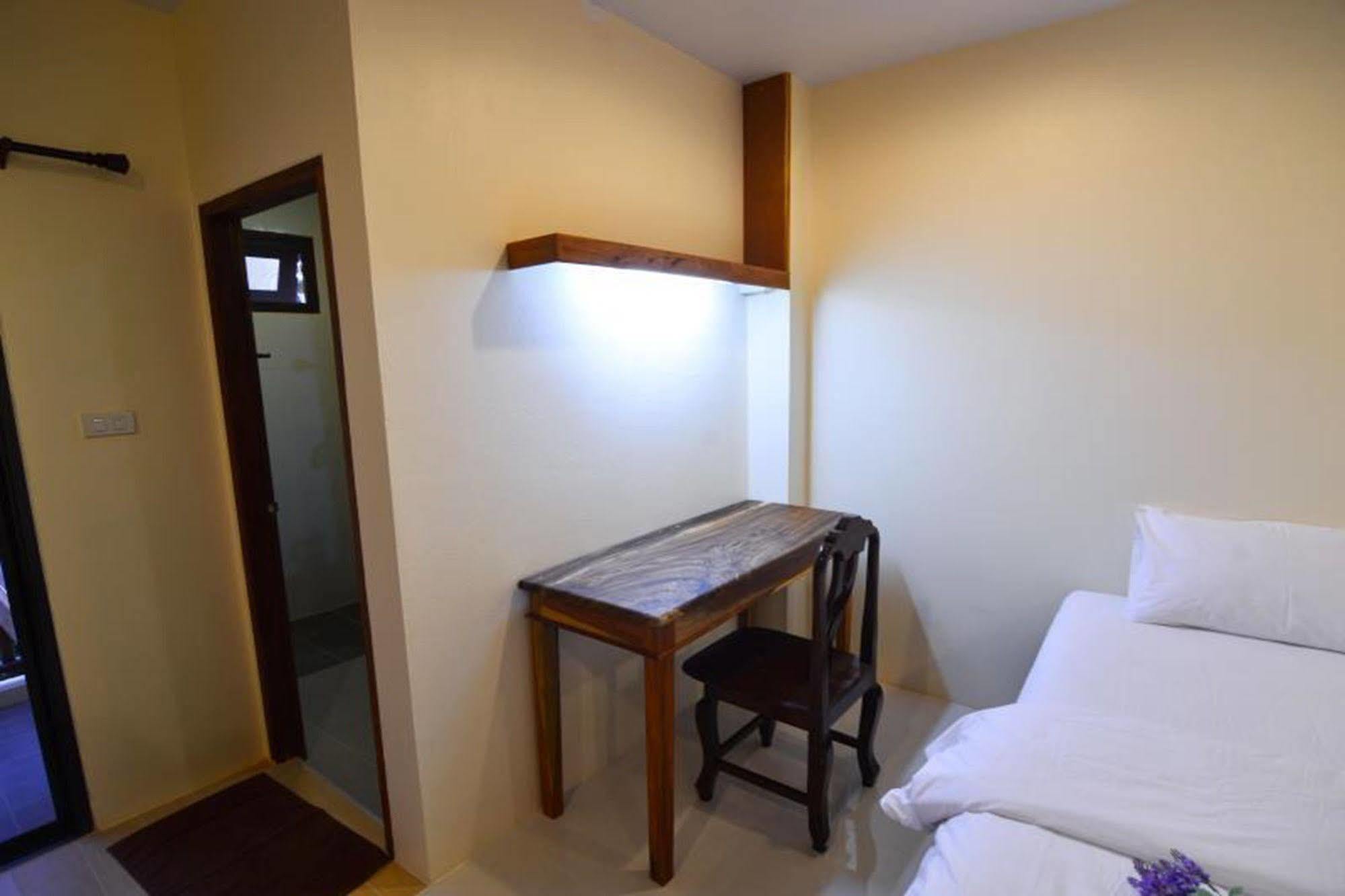 The Boon House, Khon Kaen Hotel Exterior foto